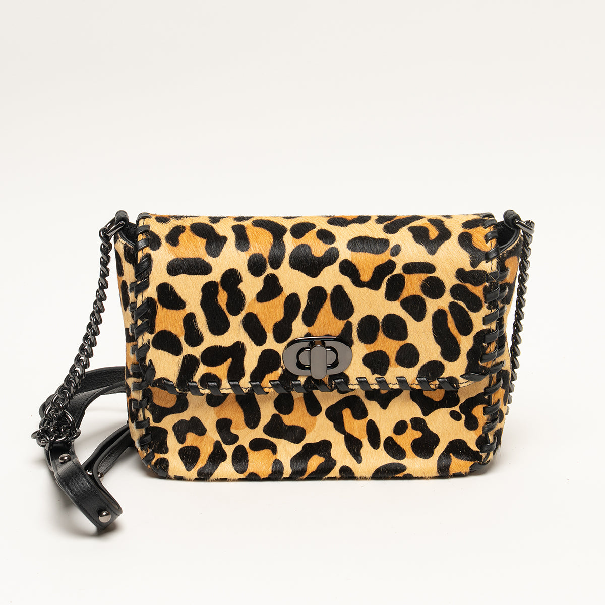 Victoria-Leopard